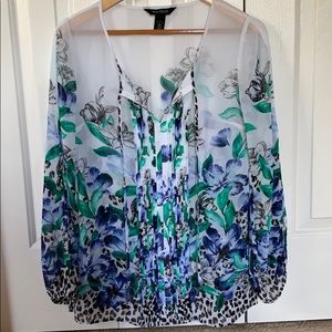 White House Black Market blue/white tunic size 2